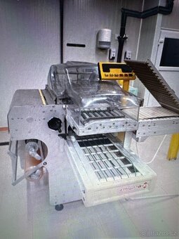 Balící stroj Auromatic A3 na tácky - 3