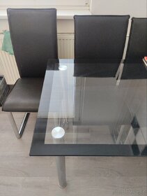 Prodej jídelního stolu a židlí - 3