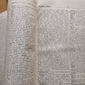 Ottovy velké slovníky III. a IV. díl - 3