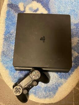 PlayStation 4 Slim 500GB - 3