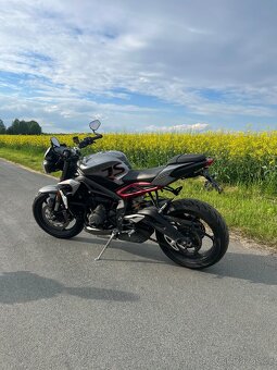 Triumph street triple 765rs - 3