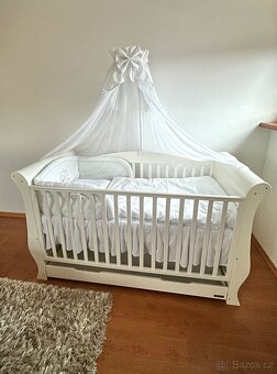 Luxusní bílá postýlka/postel Charnwood - masiv - 3
