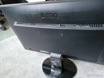 Benq monitor, herní klavesnice - 3