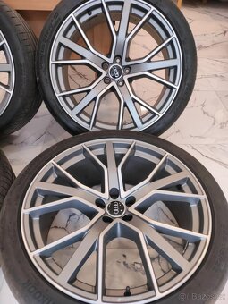 4ks orig. Alu disky Audi 5x112 r22 pneu 7mm 285/35 r22 - 3