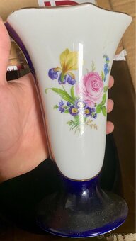 Starožitný porcelán, sochy, vázy, sklo, světla - 3