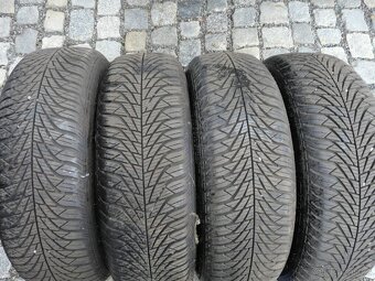 ZIMNÍ PNEU + DISKY FIAT 15" GRANDE PUNTO 175/65R15 - 3