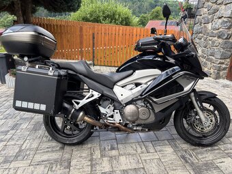 Honda Crossrunner VFR800x - 3