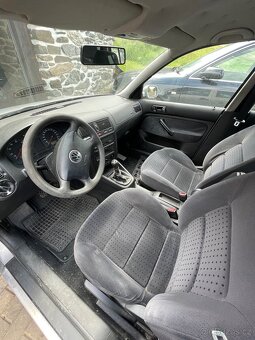 Golf 4 1.6SR nahradni Dily - 3