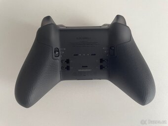 XBOX Elite Series 2 ovladač - 3