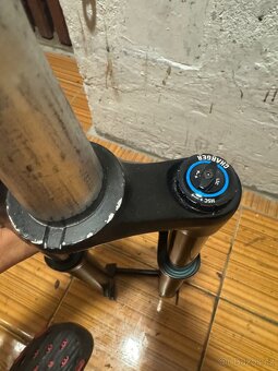 Rock shox vilice lyrik 29 - 3