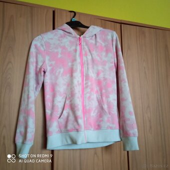 Trika,mikiny,šaty ajiné vel.146-158 - 3