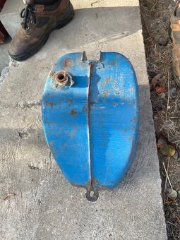 Nádrž jawa pionýr - 3