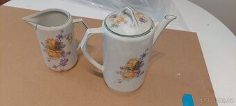 Porcelan, hrnky, talire - 3