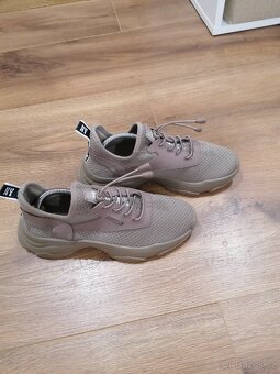 Nenošené dámské boty Steve Madden - 3