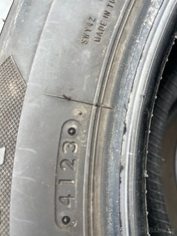 Zimní pneu 205/60/16 - 3