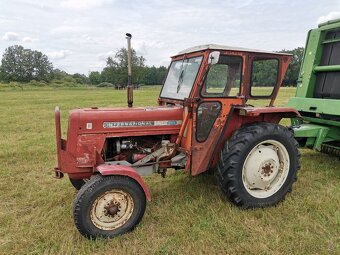 Traktor IHC 444 - 3