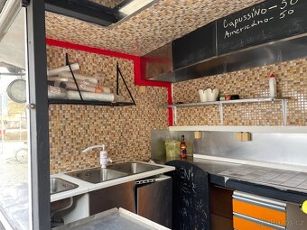 Prodejní stánek - 3