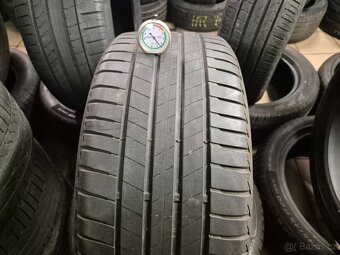 245/40 R19 BRIDGESTONE (4,5mm) č.16277 - 3