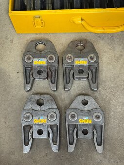 REMS Powerpress ACC s čelistmi V 15, 18, 22, 28 - 3
