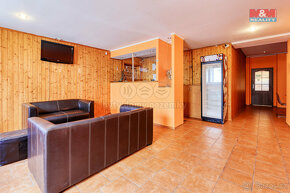 Prodej hotelu, penzionu, 2203 m², Lišov, ul. třída 5. května - 3