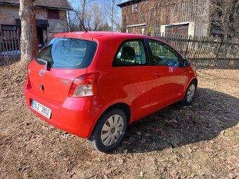 Prodám Toyota Yaris 1,3 - 3