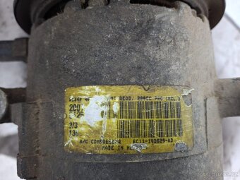 Kompresor klimatizace VW 5n0820803 - 3
