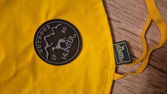 Prodám pláštěnku pro psa Hunter Milford Yellow, záda 30cm - 3