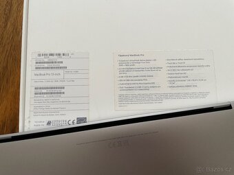 MacBook PRO 13 (2018) / Space Gray / 256GB / Touch Bar - 3