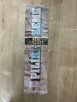 Kniha Pilíře země Ken Follett - NOVÁ - 3
