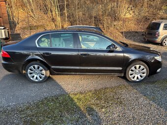 Škoda SuperbII 4x4 - rok12/2010,2.0TDi-125KW,webasto,servisk - 3