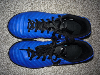 sálové boty zn Nike Tiempo, vel 37,5, vnitřní stélka 23,5cm - 3