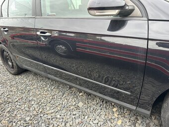 Passat B6 3c5 - přední levé, pravé DVEŘE LC9X - 3