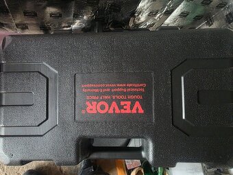 Elektrický zvedák VEVOR, 3tunový nůžkový hever - 3