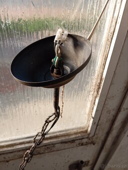 Starý lustr kov dřevo - 3