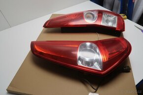 Zadní světla Suzuki SPLASH - 3