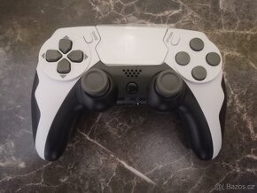 Ovladač na Playstation 4 - 3