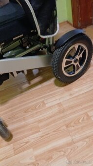 Elektrický invalidní vozík - 3