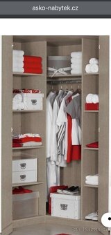 Rohová skříň - 3