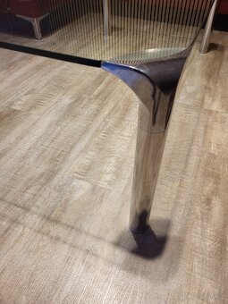 Konferenční stolek - 3