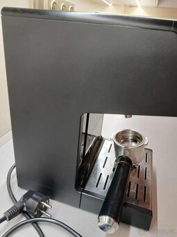 Pákový kávovar DeLonghi ECP33.21 - 3