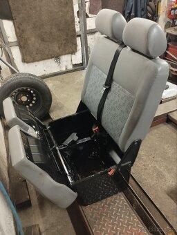 Prodám dvojsedačku VW transportér t5 - 3