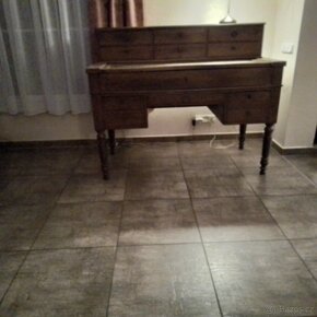 Starý psací  stul - 3