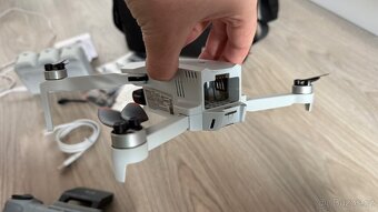 Dron Potensic Atom2 Fly More Combo - 3