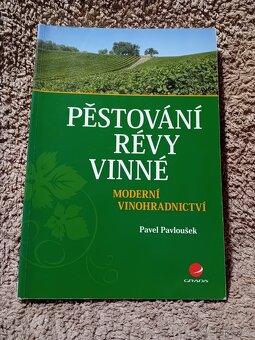 Knihy o víně a révě vinné - 3