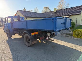 Avia kontejnerovka s kontejnerem - 3