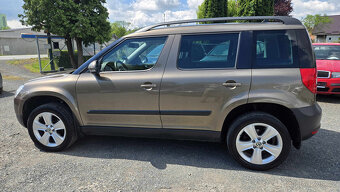 ŠKODA YETI 2.0TDI ELEGANCE 4x4 1MAJITEL - 3