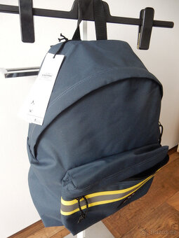Batoh Eastpak tmavě zelený - 3