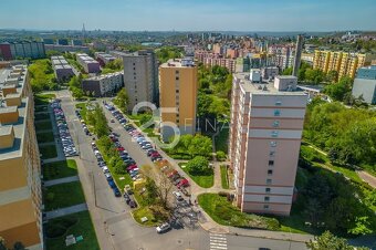 Prodej bytu o dispozici 3+1 s lodžií v Praze, Černý Most - 3