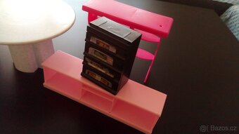 Nábytek pro panenky-typu Barbie - 3