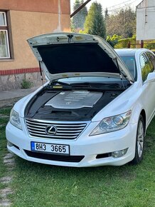 Lexus LS 460 awd - 3